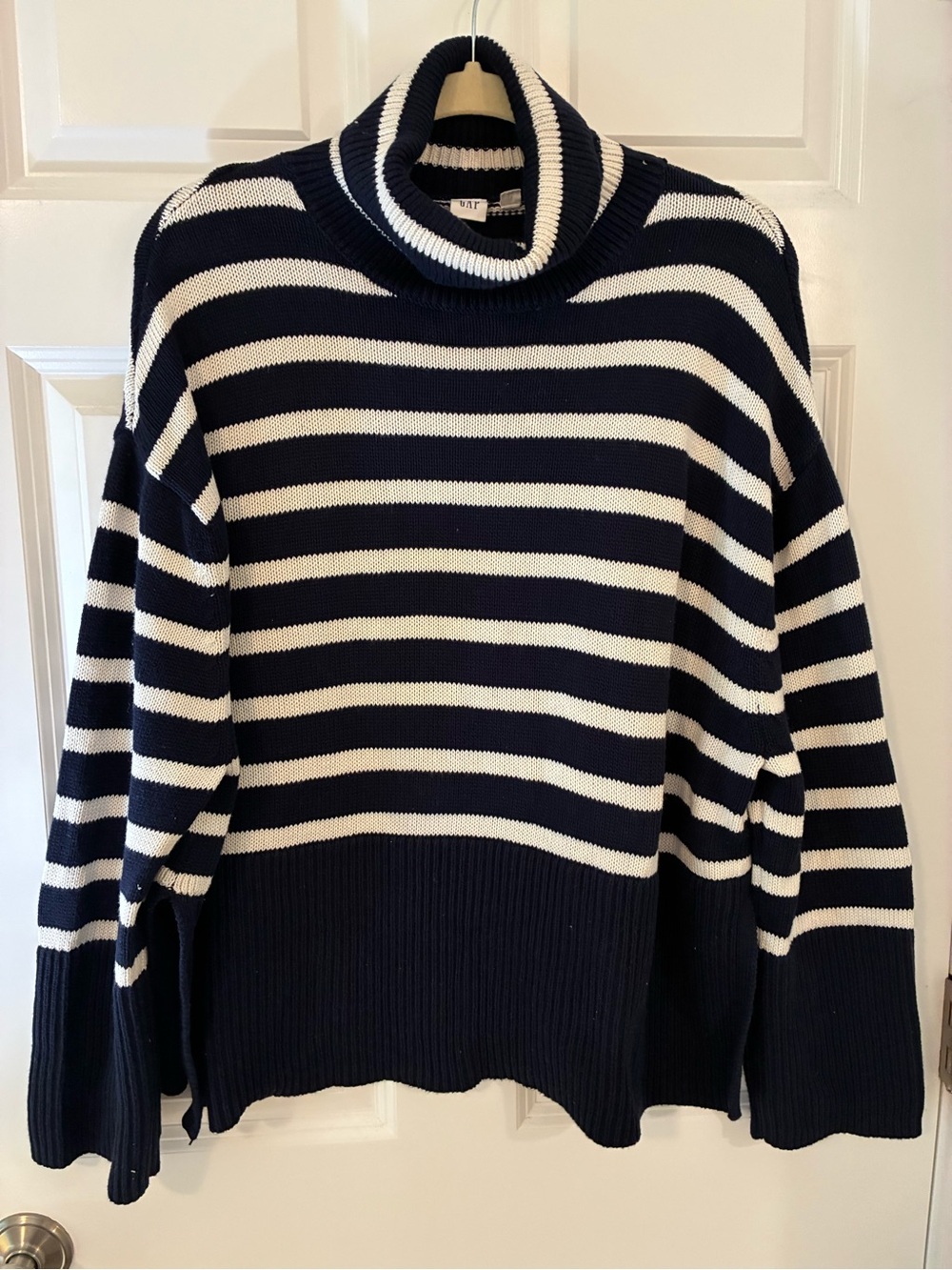 GAP Navy Ivory Striped Cotton Turtleneck Sweater M Coastal French Nautical - Picture 4 of 7